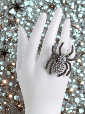Betsey Johnson Purple Gem Spider Cocktail Ring NWT